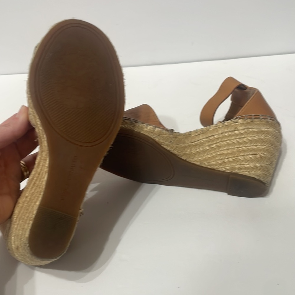 Vince Camuto Leera 6M Tan Wedge Espadrille Sandals - Picture 5 of 6